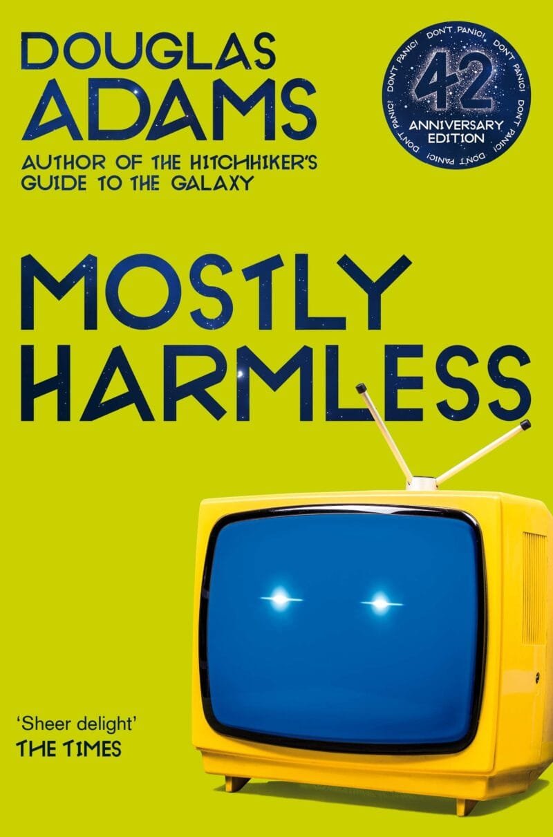 The Complete Hitchhiker's Guide to the Galaxy Boxset - Image 6