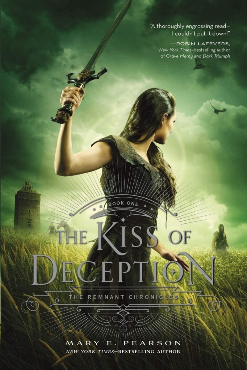 The Remnant Chronicles Boxed Set: The Kiss of Deception, The Heart of Betrayal, The Beauty of Darkness - Image 2